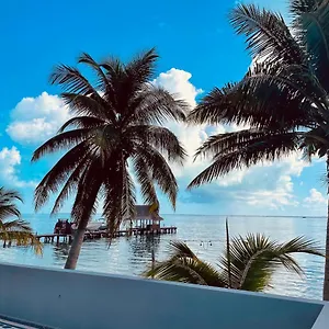 https://apartment-beach-front-in-condo.quintano-roohotels.com